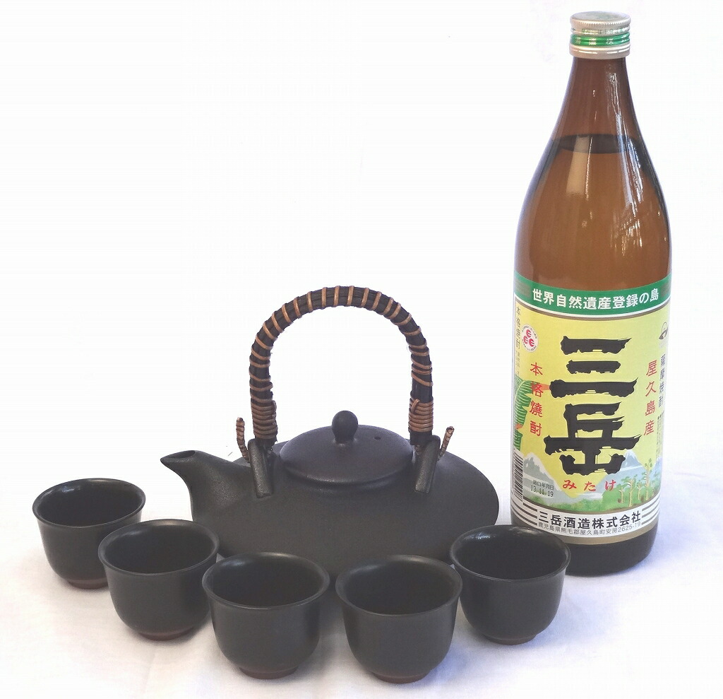 【最大2000円オフクーポン10日1:59迄】黒千代香セット5客ツル付（芋焼酎 三岳 赤霧島 900ml 25度）