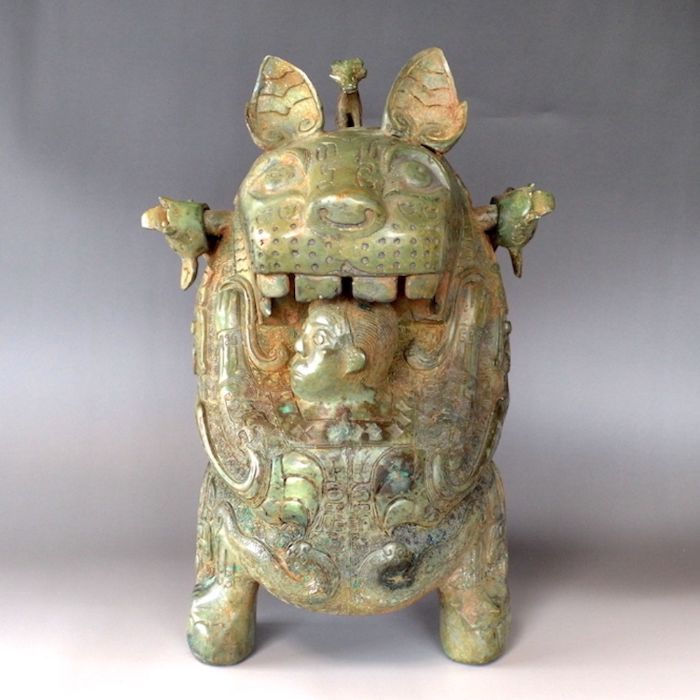 青銅 ウェン大公と虎 12y8-12 青銅 湯わかし 銅瓶 骨董品 縁起物 中国 古物 鐘 飾りもの オブジェ 骨董  芸術品 アンティーク 室内装飾