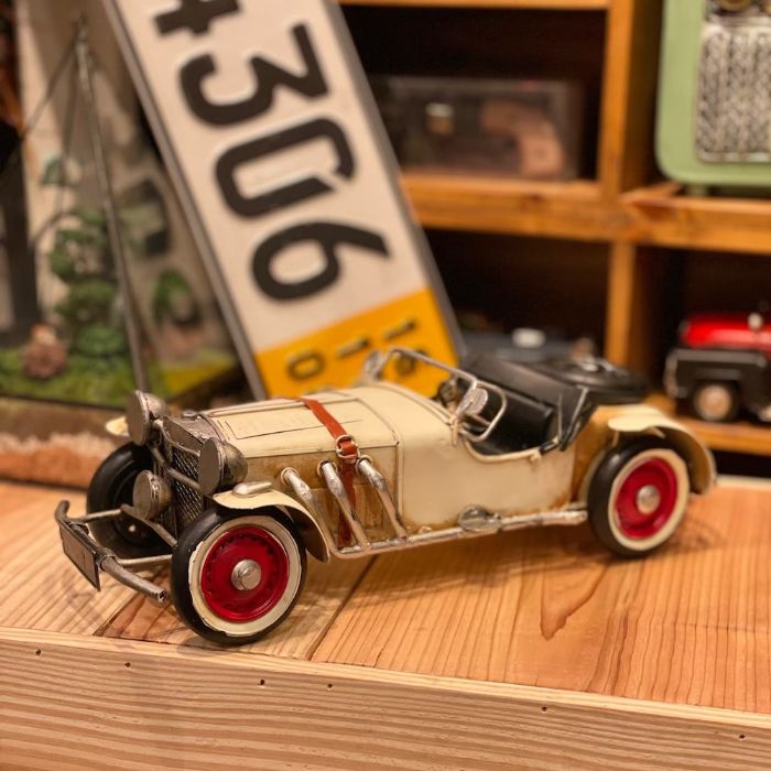 楽天市場】ブリキのおもちゃ (racing car) 43023 Morgan モーガン