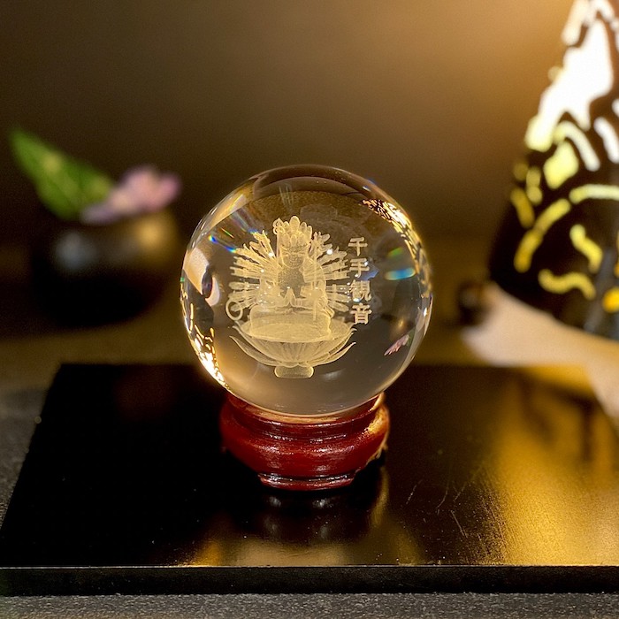 水晶置物 seishi-005.jpg