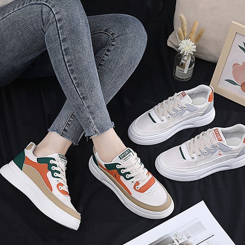 美品⭐︎On スニーカー 厚底スニーカー《約6cmソール》☆1559[品番：SFWS0000520