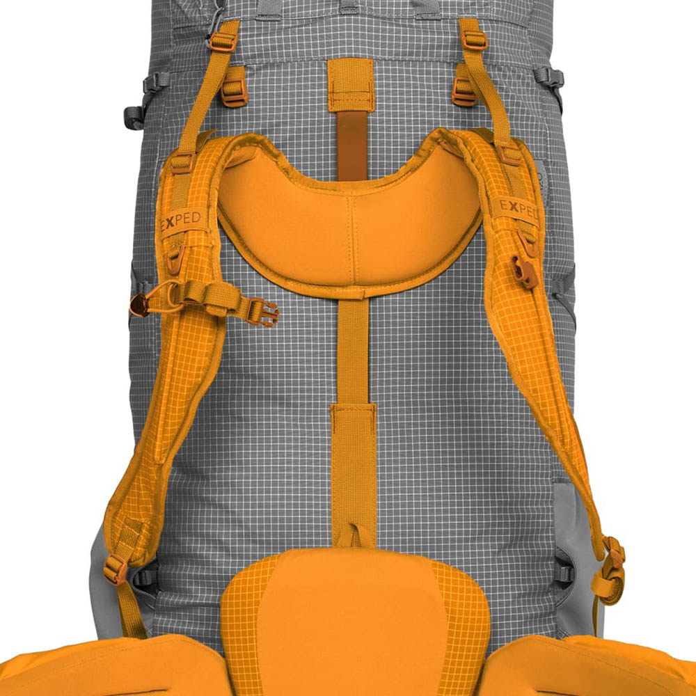 EXPED Lightning 45 ハイキング 登山 軽量 エクスペド ライトニング45