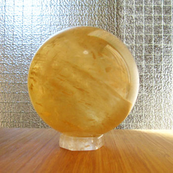 楽天市場】ゴールデンカルサイト 100mm 丸玉 スフィア 中国産 天然石