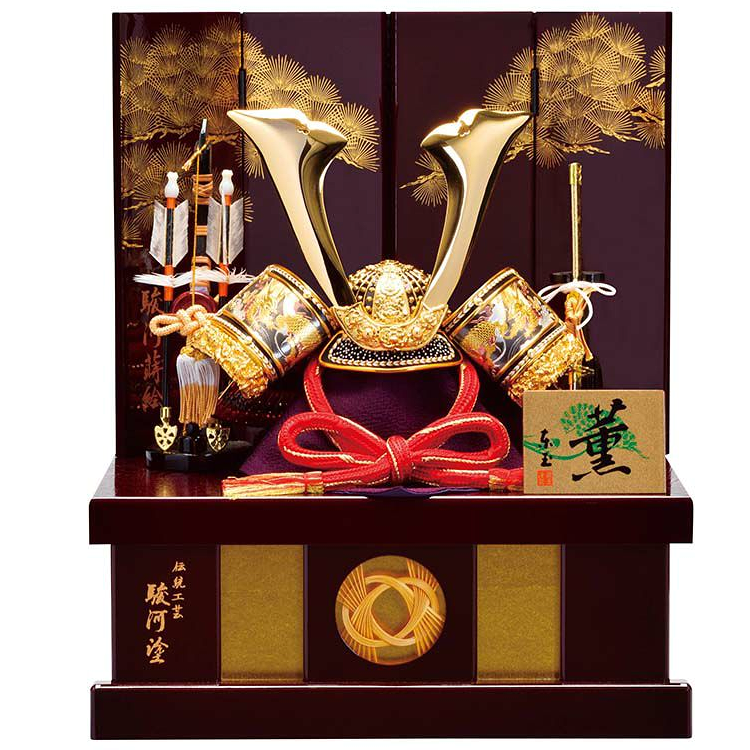 送料無料　 東玉作　五月人形　12号兜　駿河塗　木製収納台飾り　【劉】　 〈5月人形 兜出し飾り 収納飾り 収納兜飾り 兜収納飾り 兜収納ケース飾り 兜収納箱飾り 甲冑収納ケース飾り 兜セット かぶと 端午の節句 初節句祝い 子供の日 五月五日〉