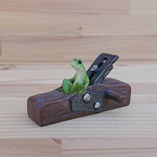 楽天市場】実物大 動物 オブジェ キンスジアメガエル・親 インテリア
