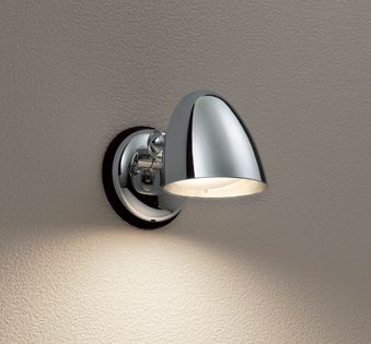 OG264014LR オーデリック R15クラス2 高演色LED　エクステリア スポットライト 別売センサー対応 白熱灯器具60W相当 電球色 クロームメッキ 防雨型 傾斜天井