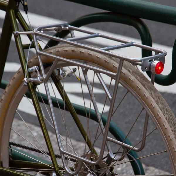 Blue Lug ブルーラグ　KoMA Light コマライト 【自転車】【ライト】【コンパクト】｜トウーレイトスポーツオンライン