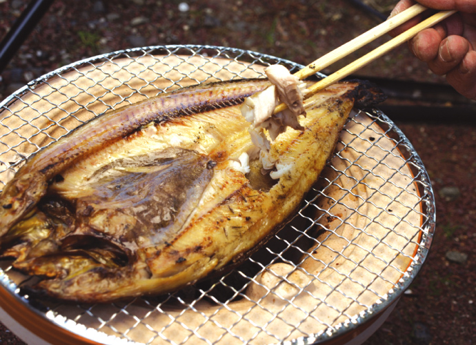 楽天市場】【無添加】脂がぎっしりのったメガトンサイズ！最北の超特大とろ縞ほっけ無添加 一夜干し 【当店人気No.1無添加一夜干し】( 魚介類 加工品  干物 ホッケ ギフト プレゼント お土産 内祝い 出産祝い お返し 手土産 通販 楽天 )10P30May15 : 北海道かに＆スイーツ ...