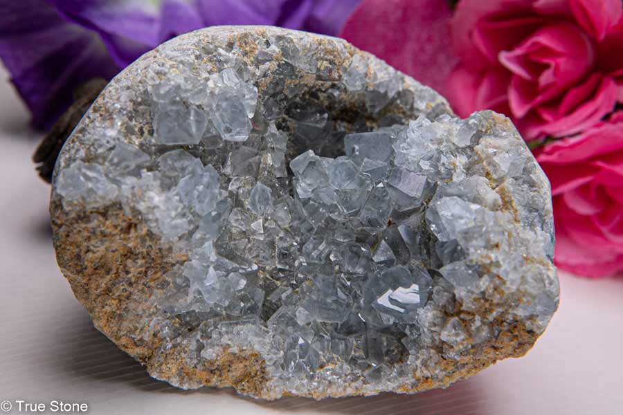 楽天市場】セレスタイト 天青石 天上界 原石 342g 天使 ジオード 晶洞