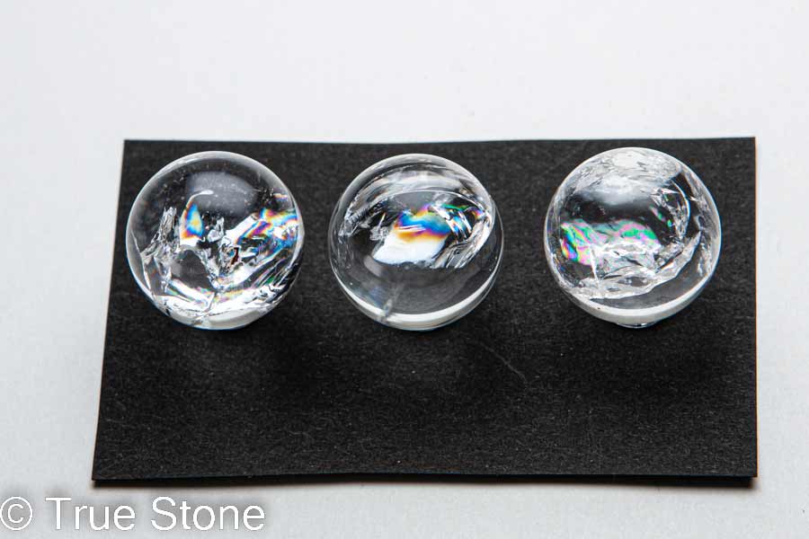 アイリスレインボーポイントクリスタル 楽天市場】虹色の彩 アイリスクォーツ レインボークリスタル 水晶