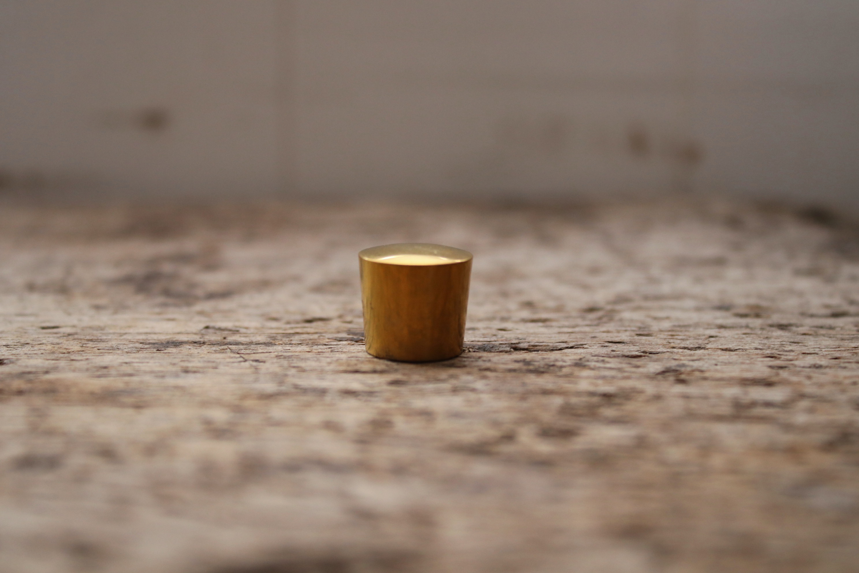 楽天市場】気泡のたっぷり入った青みがかったガラス瓶 04 : 日本製金物