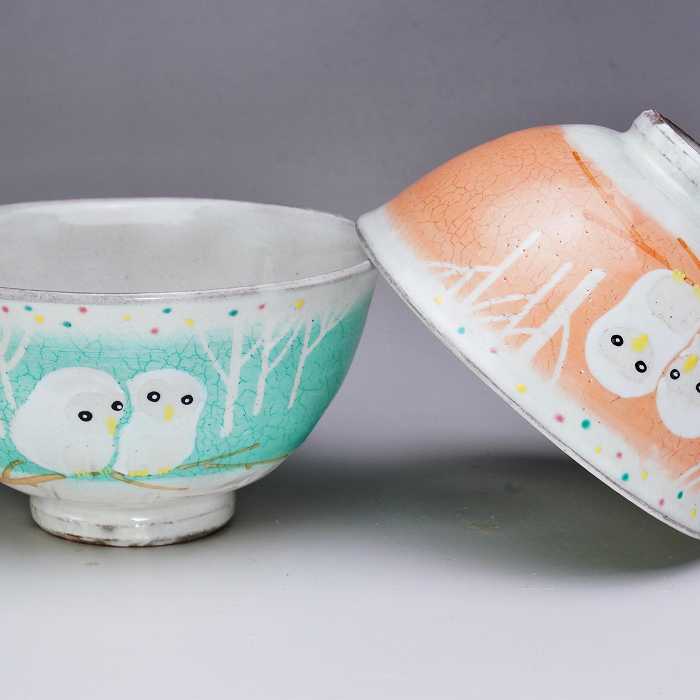 ギフト対応 送料無料 京焼 清水焼 夫婦茶碗 組飯碗 2客セット 白ふくろう しろふくろう 森の中で寄り添う二羽のふくろうが愛らしい飯碗です 白地を活かした木々の表現も見所です 窯元 花月 材質 陶器 紙箱 ２客 サイズ 大f11 5 H6 5cm