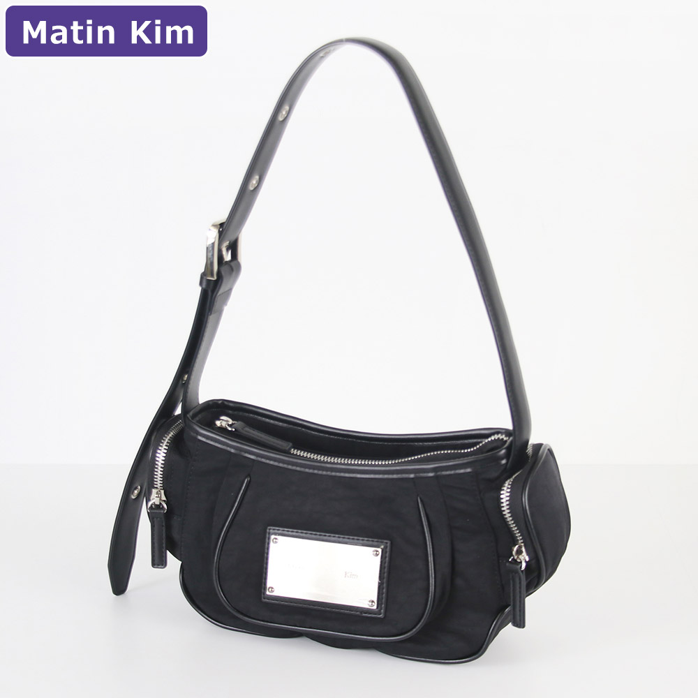 Matin Kimショルダーバッグ 黒　パディング　マーティンキム　マテンキム マーティンキム Matin Kim バッグ ショルダーバッグ