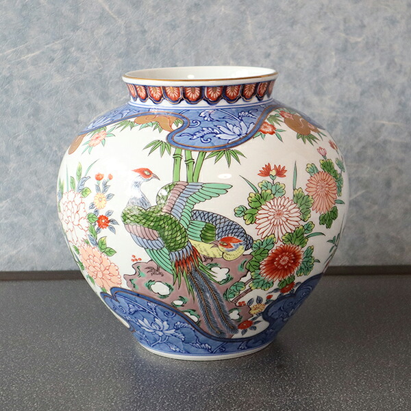 【送料無料】有田焼　７寸明型花瓶　波割花鳥（木箱付）