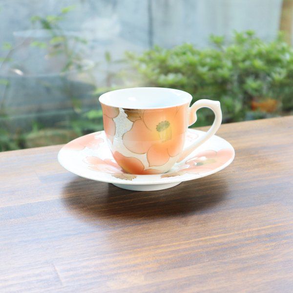 【貨物輸送無料】有田焼 珈琲碗皿 虹彩椿