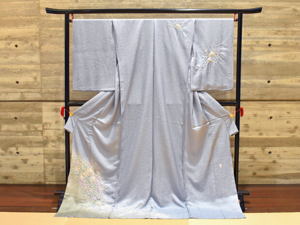 ＜袷の仕立てもの代込必要経費＞御膳上等絞り短い訪問着 特価 御伽辻が花 十日町 翠山細工場 桐屋謹製 正絹【貨物輸送無料】新品 未当て嵌める 礼装 フォーマルお召しもの お上さん用 日本製 仕立てものの座標軸に入ってからの取りやめる等は御断わりします。お仕立てものを弊社が面倒を見るする切っ掛け代引は不可。布切れでの売りわたすも能力のある。 和服-着物