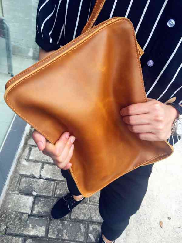 【＼クーポン利用で20%OFF!／】 ショルダーバッグ メンズ ボディバッグ ナイロン 小さめ 2WAY A4 夏 大きめ 人気 ハイ 30代 40代 60代 革 縦型 かっこいい ブランド バッグインバッグ 秋 レザー おしゃれ 軽量 50代 多収納 黒 鞄 トートバッグ 斜めがけ 春 冬 大人 11,116円