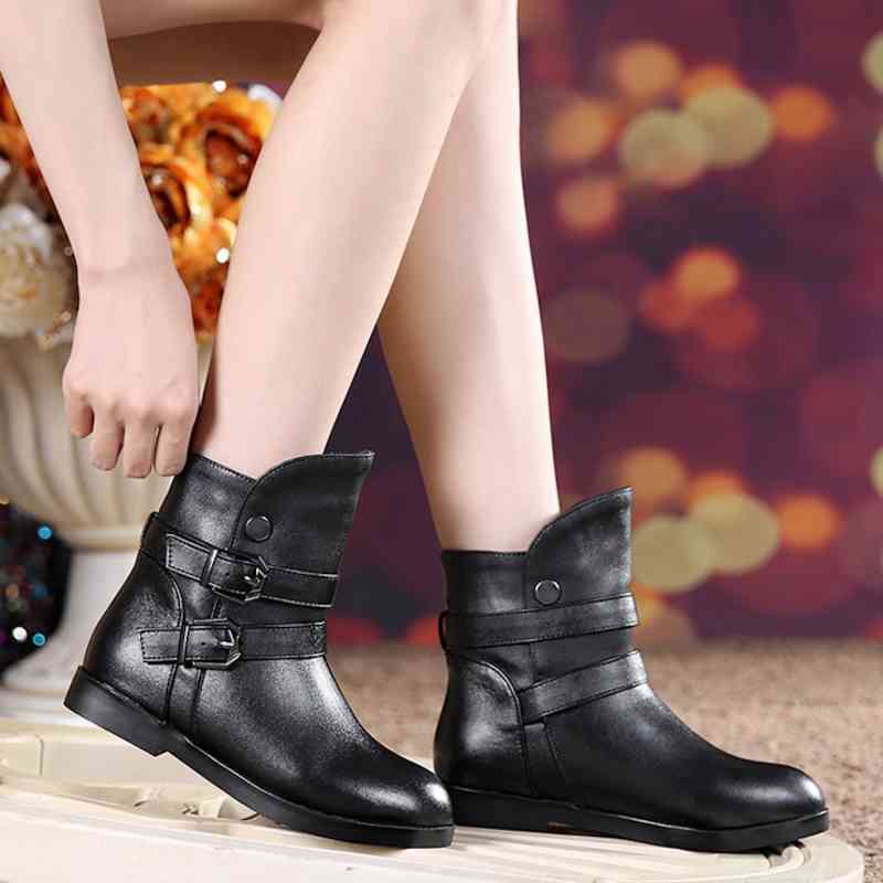 超目玉 夏靴 ブランド 50代 オフィスカジュアル Shoes お洒落 秋靴 4e 上品 かわいい 夏 軽い 冬 おしゃれ 幅広 春 秋 軽量 アウトドア ショートブーツ 革 レザー シューズ レディース ブーツ 40代 セール ファッション 大人 代 可愛い