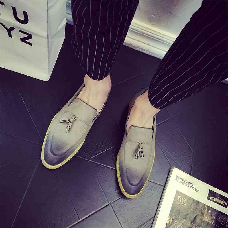 素晴らしい価格 ローファー メンズ ブランド カジュアル レザー タッセル 革 靴 ビジネスシューズ 軽い おしゃれ 幅広 春 軽量 冬 夏 秋 秋 冬 春 夏 セール ローファー Ferrianiejamal Com Br