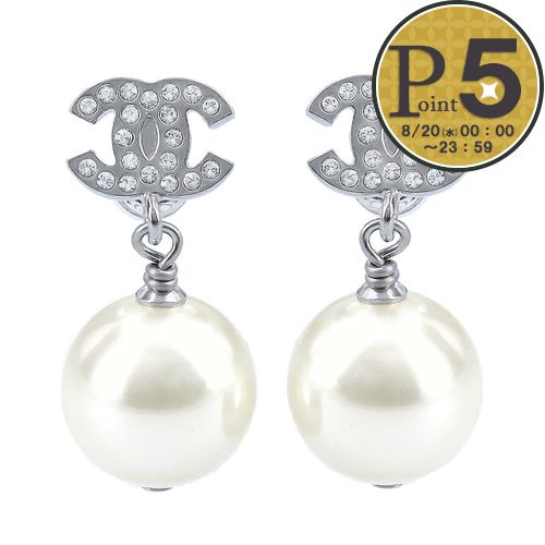 【注目の可愛さ♡】CHANEL ロゴピアス シャネル CHANEL ピアス ココマーク CCマーク ゴールド