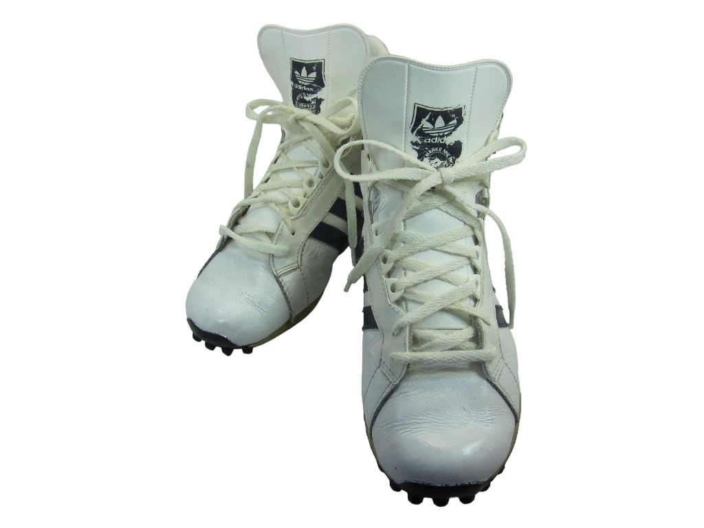【中古】【貨物輸送無料】adidas(アディダス)240 /  (23.5珊～24.0珊) スニーカーメンズシューズ 成人男性 靴  商行為 心地よい 検査と修理済