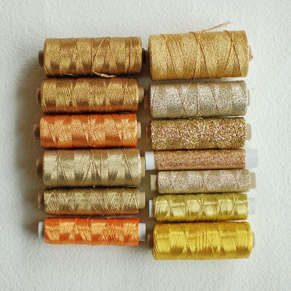 楽天市場】手縫い糸 刺繍糸 / 金 銀 ゴールド シルバー 桃 シルク 