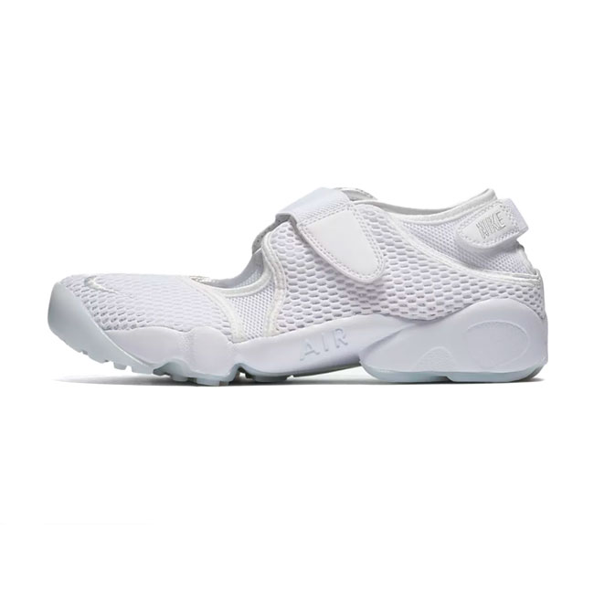 楽天市場】NIKE ナイキ マルチカラー シティーサンダル CW6210