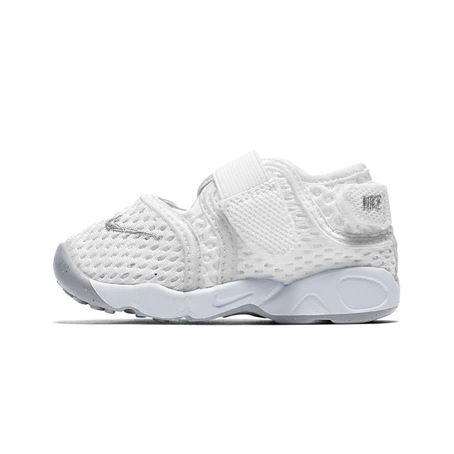 楽天市場】NIKE ナイキ リフト スニーカーサンダル RIFT 322359