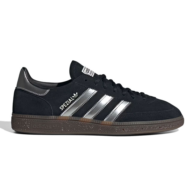 adidas GX3441 スニーカー スカル 柄 adidas GX3441 スニーカー スカル 柄 - メルカリ