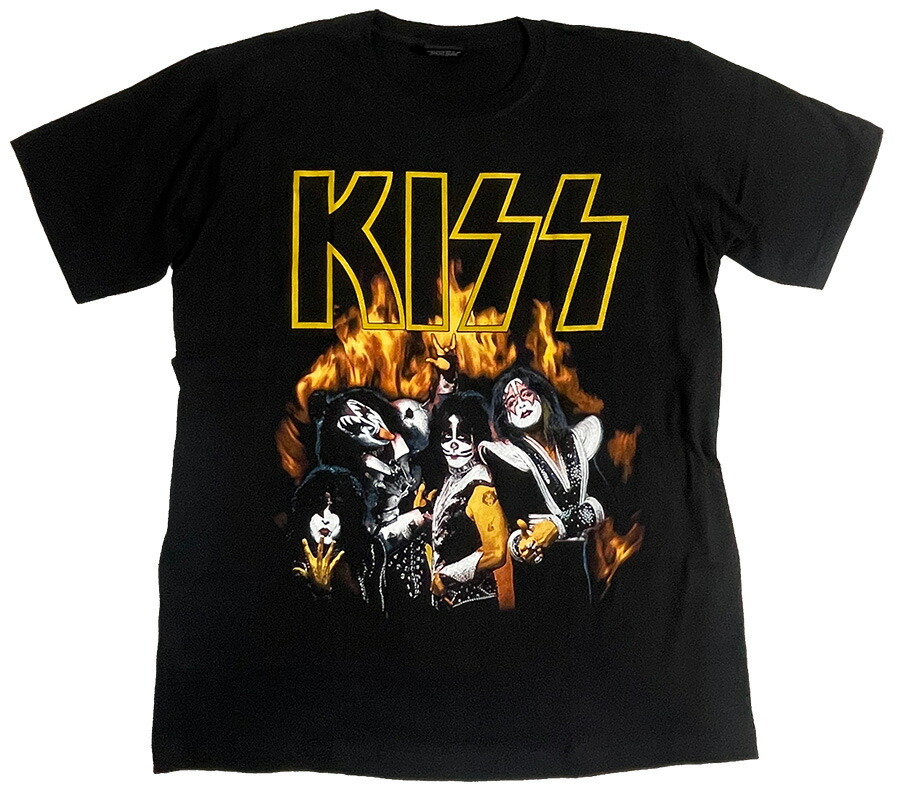 bw-kiss01.jpg