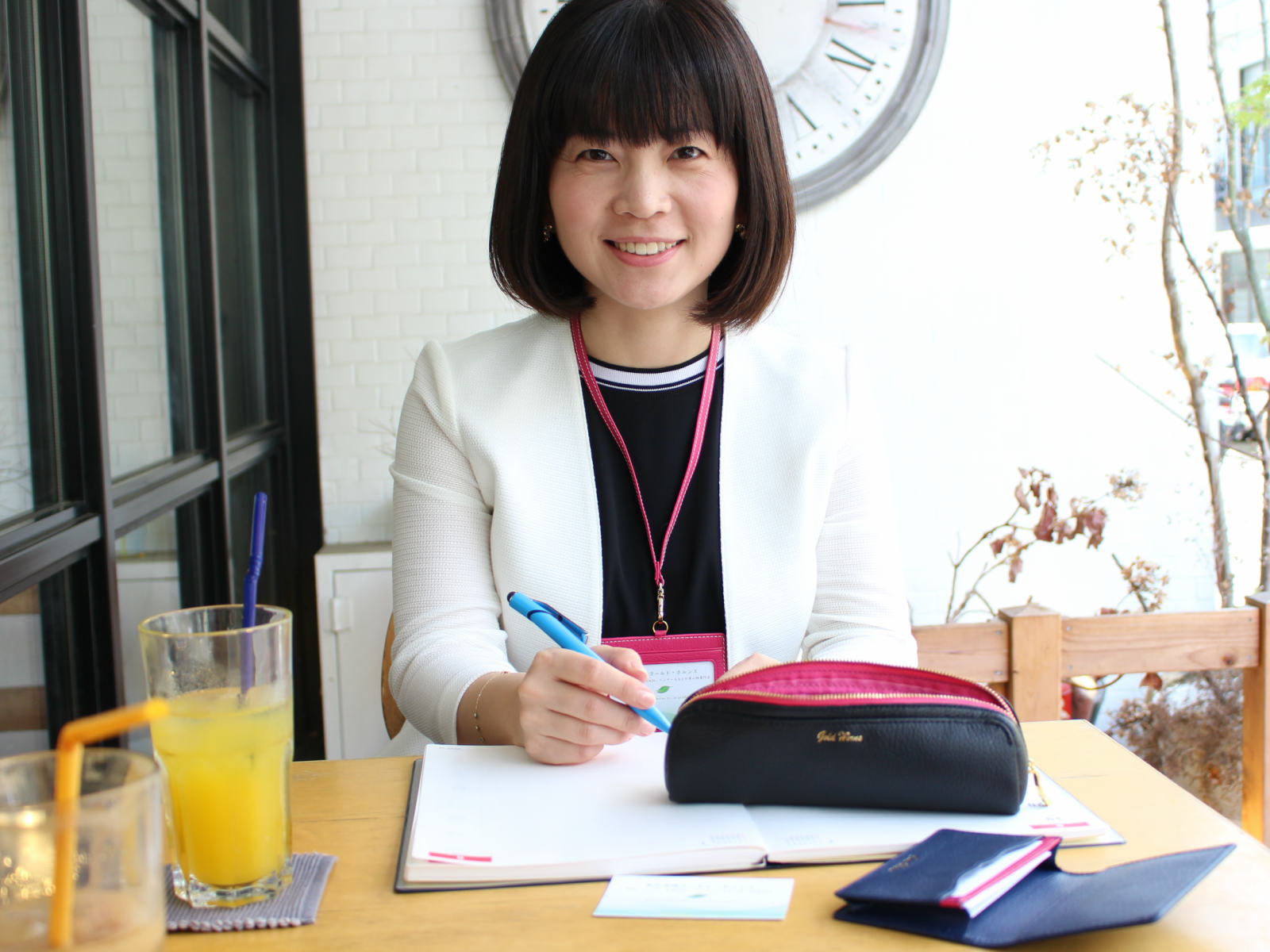 ペンケース ギフトボックス付き おしゃれ シンプル かわいい ブランド 人気 おすすめ 大容量 本革 レディース メンズ ペンポーチ 筆箱 ふで箱 文房具 筆記用具 小物入れ 革 レザー 文具 新入学 新入社 父の日 プレゼント ギフト ゴールドホルンズ Devils Bsp Fr