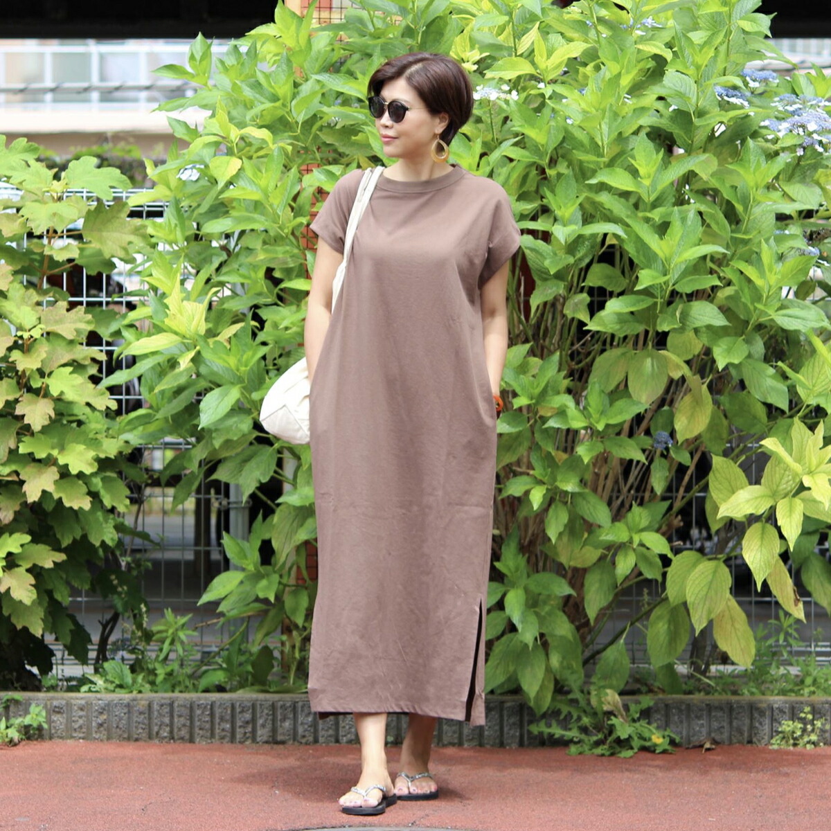 ワンピース 夏 レディース 半袖 新作 ロングワンピース 夏ワンピ クールスラブ ゆるワンピース 体型カバー 着やせ効果 無地 チャコール ブラウン ベージュ ラベンダー ライトグレー ストレッチ素材 きれいめ リゾートワンピ カジュアル 大人 30代 40代 50代 ワンマイル