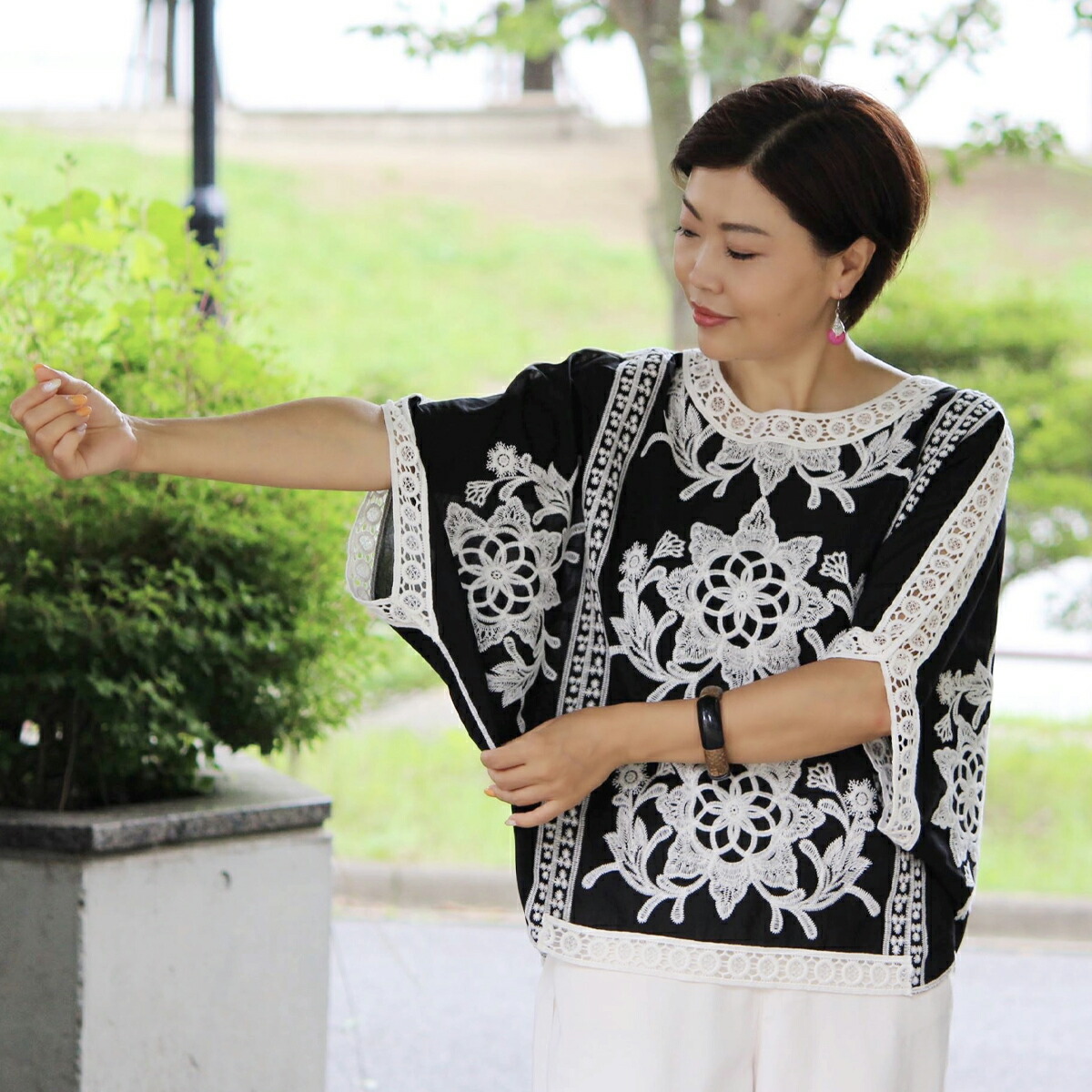 シャツ ブラウス トップス レディース 刺繍ブラウス ハシゴレース ドルマンスリーブ フラワーハシゴレース 刺繍 花柄 きれいめ おしゃれ 30代 40代 50代 春 夏 ブランド 花柄刺繍 プルオーバー ブラウス フォーマル オフィス カジュアル リゾート 旅行 送料無料