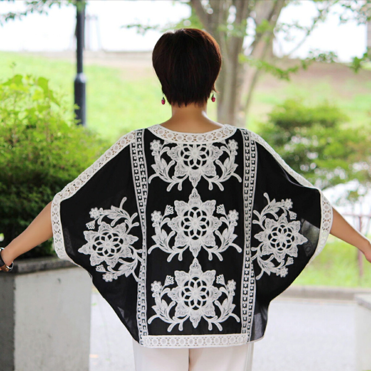 シャツ ブラウス トップス レディース 刺繍ブラウス ハシゴレース ドルマンスリーブ フラワーハシゴレース 刺繍 花柄 きれいめ おしゃれ 30代 40代 50代 春 夏 ブランド 花柄刺繍 プルオーバー ブラウス フォーマル オフィス カジュアル リゾート 旅行 送料無料