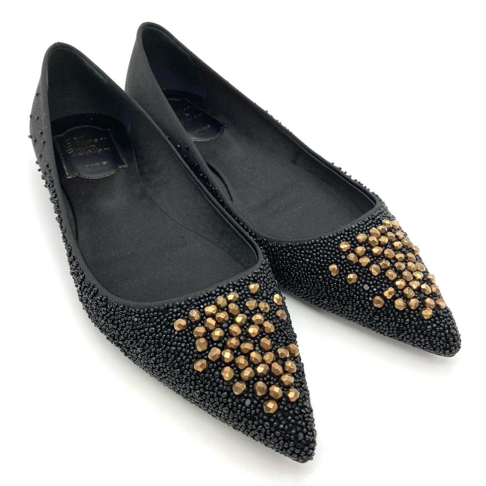 ロジェヴィヴィエ Roger vivier ビーズ バレーシューズ 繻子 黒いこと 35 1/2大きさ 約22.5糎 レディース【中古】