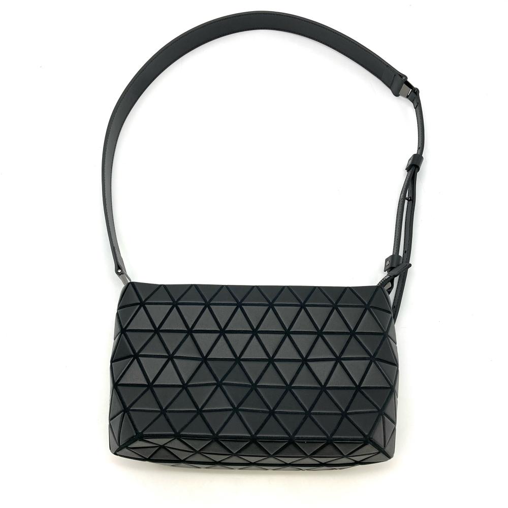 楽天市場】【バッグ】BAO BAO ISSEY MIYAKE バオ バオ イッセイ