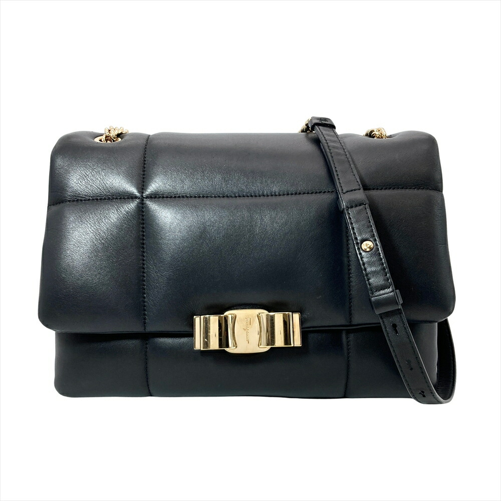 フェラガモ Ferragamo キルティング チェーン ショルダーバッグ レザー EZ-21 H341 ブラック ゴールド金具【中古】｜ゴールドプラザ店