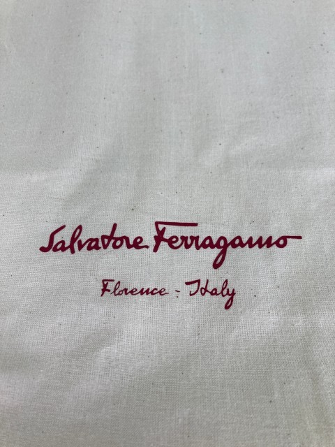 SalvatoreFerragamoサルヴァトーレフェラガモレインブーツfarabelグレー系size623.0cm【中古】rm