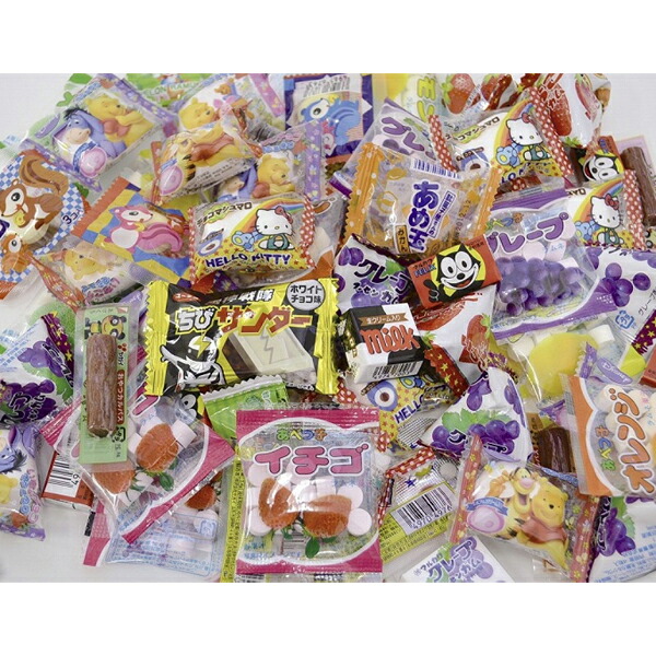 カプセルトイ　ガチャカプセル48ｍｍ　お菓子入り　100個セット販売　ガチャガチャカプセル　景品カプセル　お菓子　販促品　※カプセルに入った状態での納品となります
