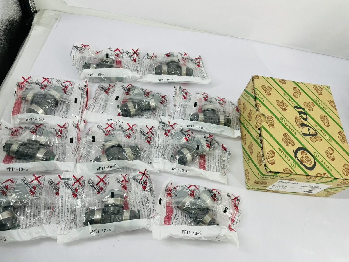 【逃げ道品】 【11個】 オンダ製造所 WPT1-10-S 乾酪ソケット 10A（PEX・PB）×10A（PEX・PB）×10A（PEX・PB） ダブル鍵を掛ける合わせ目