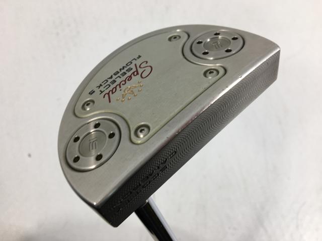お買い得品！【3980円以上で貨物輸送無料】【即納】【中古】タイトリスト スコッティ・キャメロン 特別より分ける 流れうしろ側5 2020 一風変わったスチール写真 パター