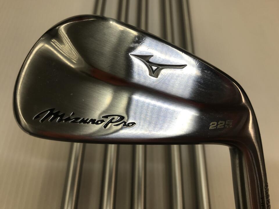 【中古】ミズノ Mizuno Pro 225 アイアンセット 24° Sフレックス 38.0インチ MCI 70 Cランク 右利き用 MIZUNO ゴルフクラブ ミズノプロ ゴルフドゥ ゴルフ用品 GOLF DO 中古ゴルフクラブ|ゴルフ ドゥ 中古クラブ店