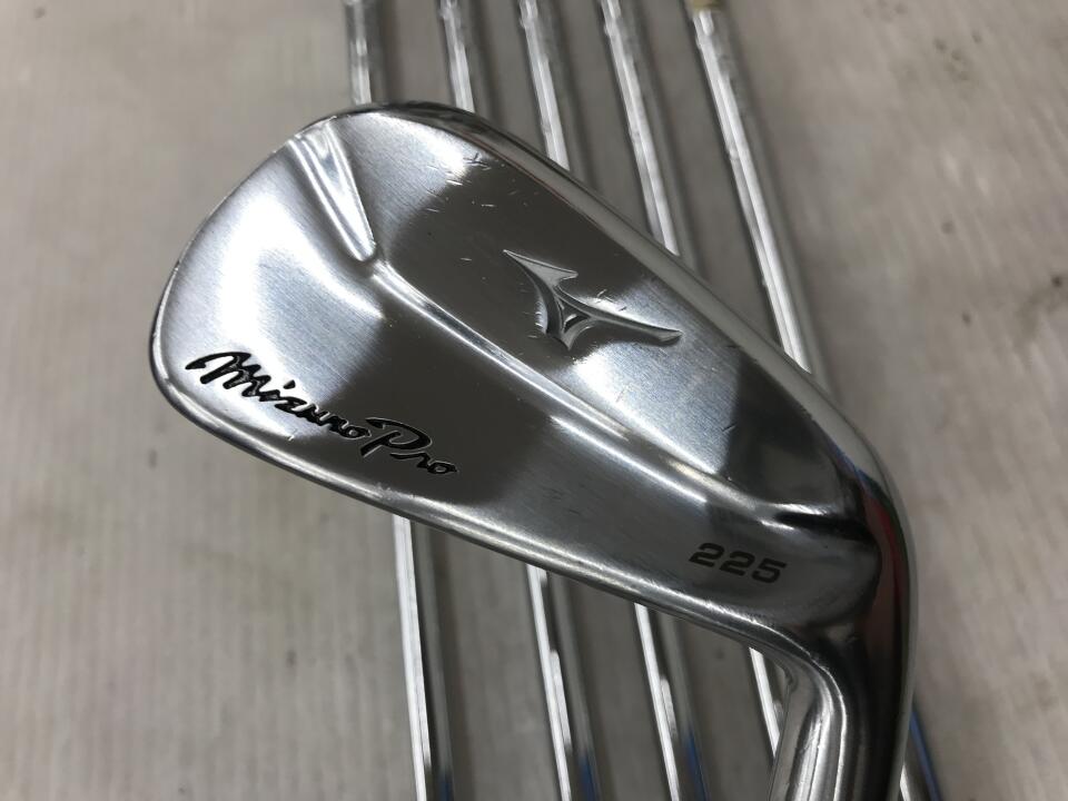 【中古】ミズノ Mizuno Pro 225 アイアンセット S200フレックス 38.0インチ ダイナミックゴールド 95 Cランク 右利き用 MIZUNO ゴルフクラブ ミズノプロ ゴルフドゥ ゴルフ用品 GOLF DO 中古ゴルフクラ｜ゴルフ ドゥ 中古クラブ店