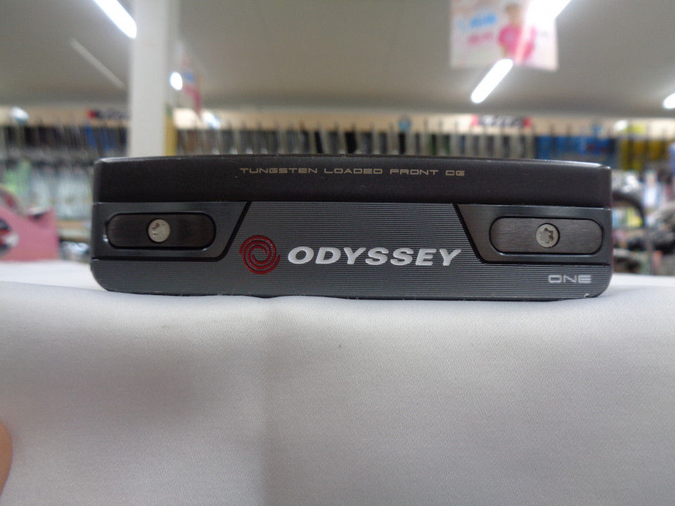 【中古】オデッセイ TRI-HOT 5K ONE パター 33.0インチ ヘッドカバーあり STROKE LAB Cランク 右利き用 ODYSSEY ゴルフクラブ ゴルフドゥ ゴルフ用品 GOLF DO 中古ゴルフクラブ｜ゴルフ ドゥ 中古クラブ店