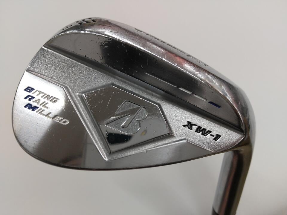 【中古】ブリヂストン TOUR B XW-1 シルバー ウェッジ 52° Sフレックス 35.25インチ Tour AD　AD-75 リシャフト品 Dランク 右利き用 BRIDGESTONE ゴルフクラブ ゴルフドゥ ゴルフ用品 GOLF DO 中古ゴルフク