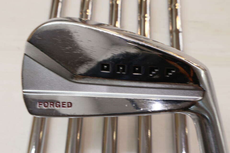 【中古】グローブライド ONOFF FORGED KURO 2019 アイアンセット Xフレックス 37.75インチ NSプロMODUS3TOUR105 リシャフト品 Dランク 右利き用 GLOBERIDE ゴルフクラブ オノフフォージド ゴルフドゥ ゴルフ