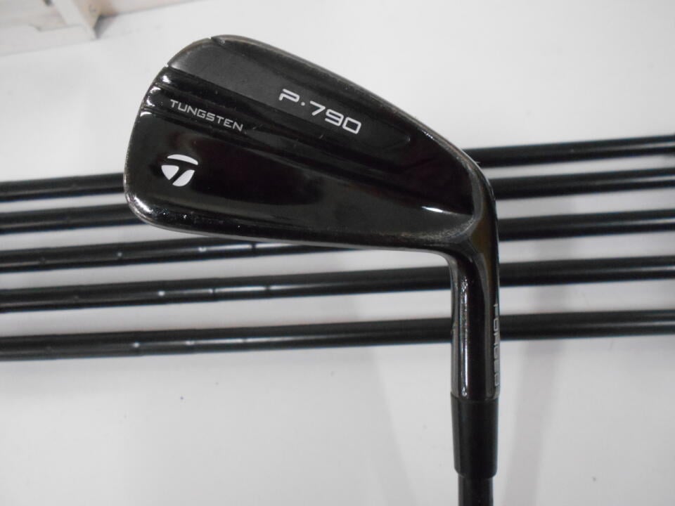 【中古】テーラーメイド P・790 2019 BLACK アイアンセット S200フレックス 38.0インチ ダイナミックゴールド 105 VSS BLACK Cランク 右利き用 Taylormade ゴルフクラブ ゴルフドゥ ゴルフ用品 GOLF DO 中古