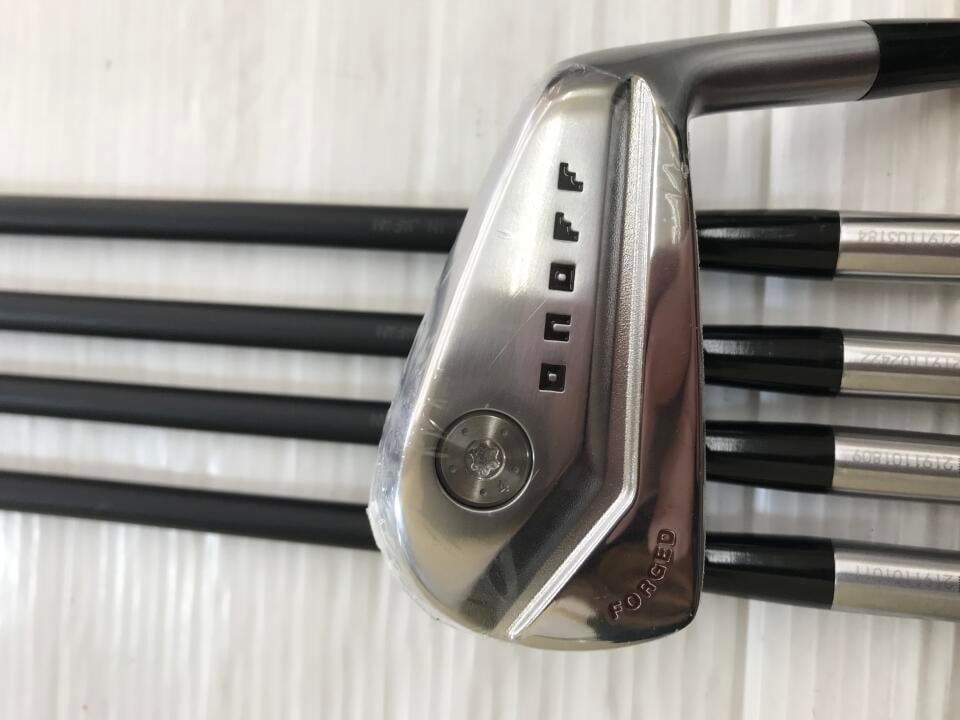 【中古】グローブライド ONOFF FORGED KURO 2022 アイアンセット Sフレックス 37.5インチ CBT:622I Aランク 右利き用 GLOBERIDE ゴルフクラブ オノフフォージド ゴルフドゥ ゴルフ用品 GOLF DO 中古ゴルフク