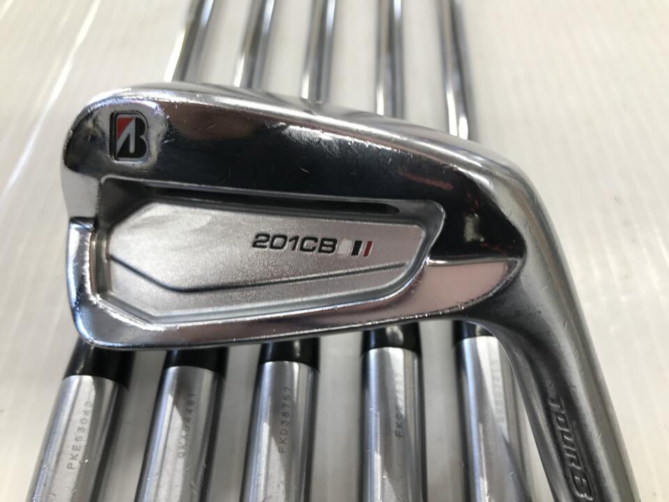 【中古】ブリヂストン TOUR B 201CB アイアンセット S200フレックス 38.0インチ ﾀﾞｲﾅﾐｯｸｺﾞｰﾙﾄﾞ95 リシャフト品 Cランク 右利き用 BRIDGESTONE ゴルフクラブ ゴルフドゥ ゴルフ用品 GOLF DO
