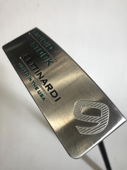 【中古】ベティナルディ STUDIO STOCK #9 Spud Neck 2023 パター 34.0インチ ヘッドカバーあり オリジナルスチール Cランク 右利き用 BETTINARDI ゴルフクラブ ゴルフドゥ ゴルフ用品 GOLF DO 中古ゴルフク